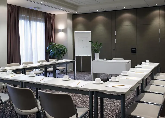 ホテル Omalos ハニア